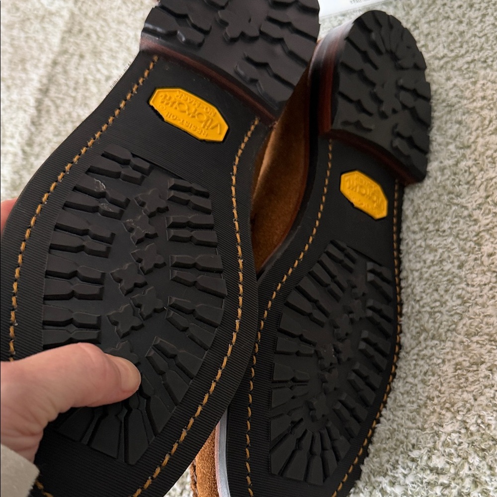 Elegant Tan Suede Loafers with Silver Accents - Picture 5 of 5